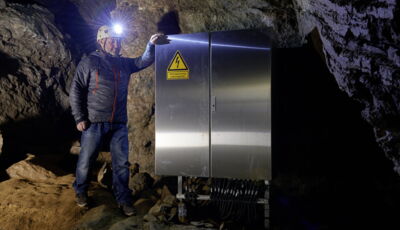 Système de commande Cave Lighting avec technologie Rittal pour la gestion de l’éclairage LED