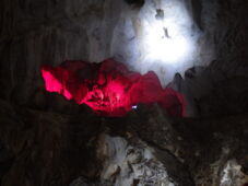 Crystal cave cayman Show cave