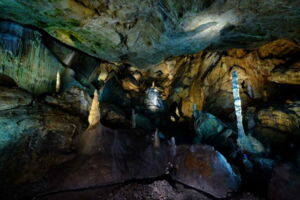 erste Beleuchtungstests in der Schauhöhle Baumannshöhle