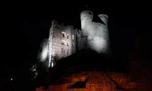 Illuminated façade of Greifenstein Castle – precise lighting accents on the historic walls