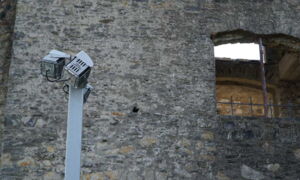 Installation of LED spotlights on the wall of Greifenstein Castle