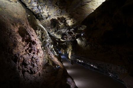 Grottes d‘Aze Beleuchtung von Cavelighting