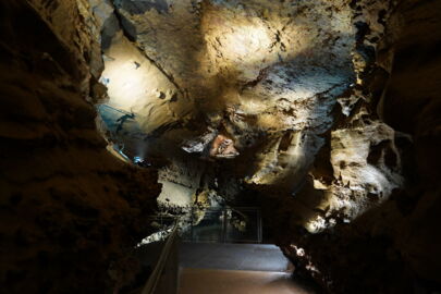 Die Grottes d’Azé in der Region Burgund (Saône-et-Loire, Frankreich)