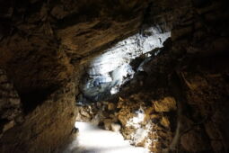 Grotte de han Beleuchtung