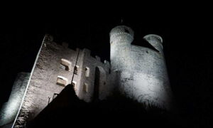 Lighting installation on the tower of Greifenstein Castle – modern illumination in a historic context