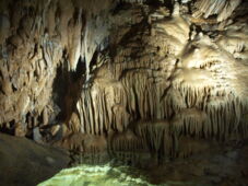 Dechen cave Show cave