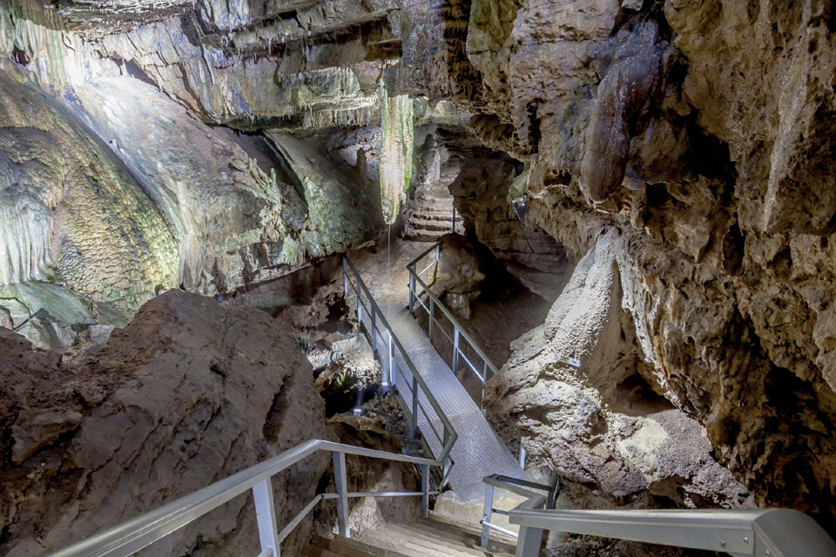 Cave Lighting dans la grotte