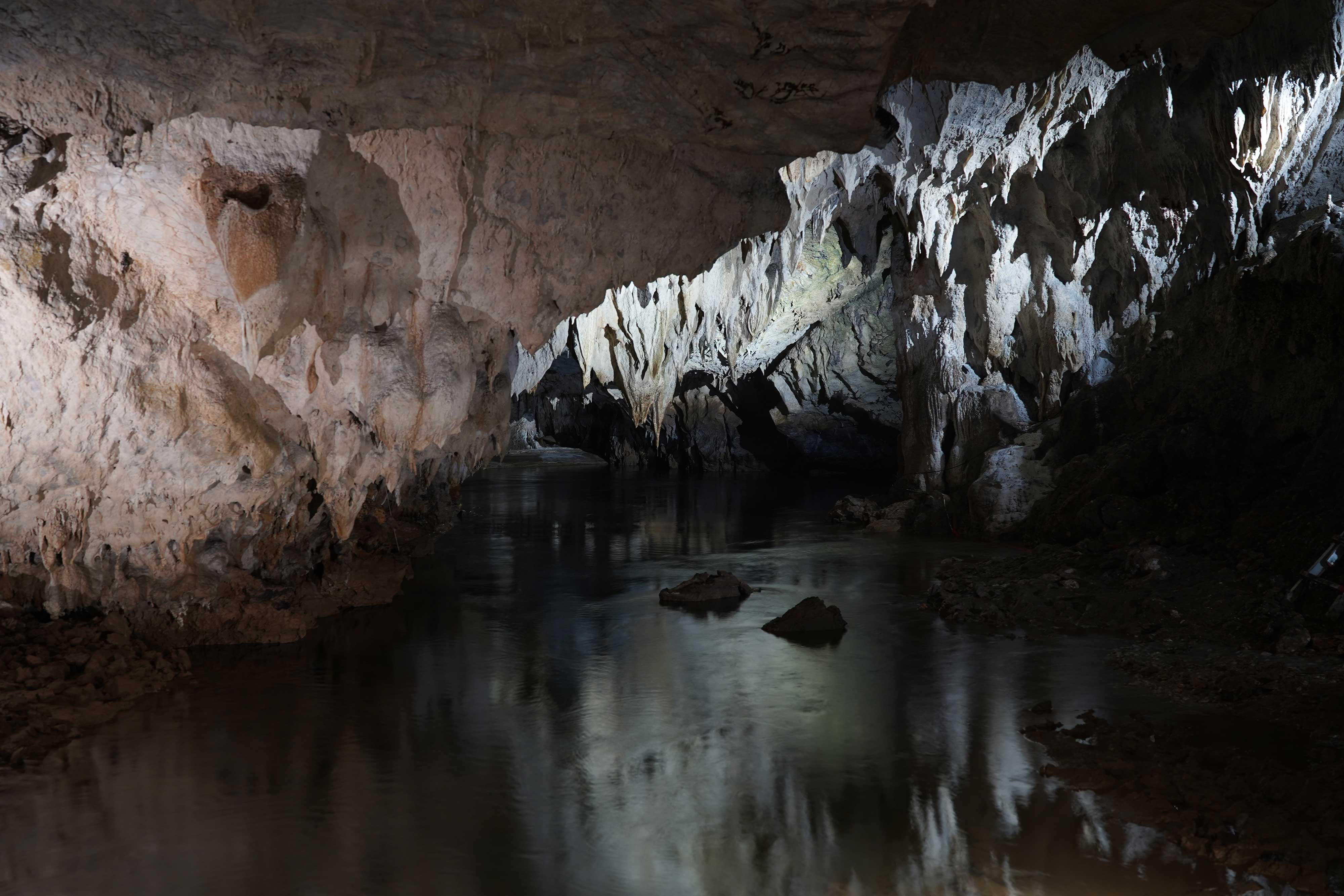 Pertosa Auletta Caves Extended maintenance of the visitor route lighting