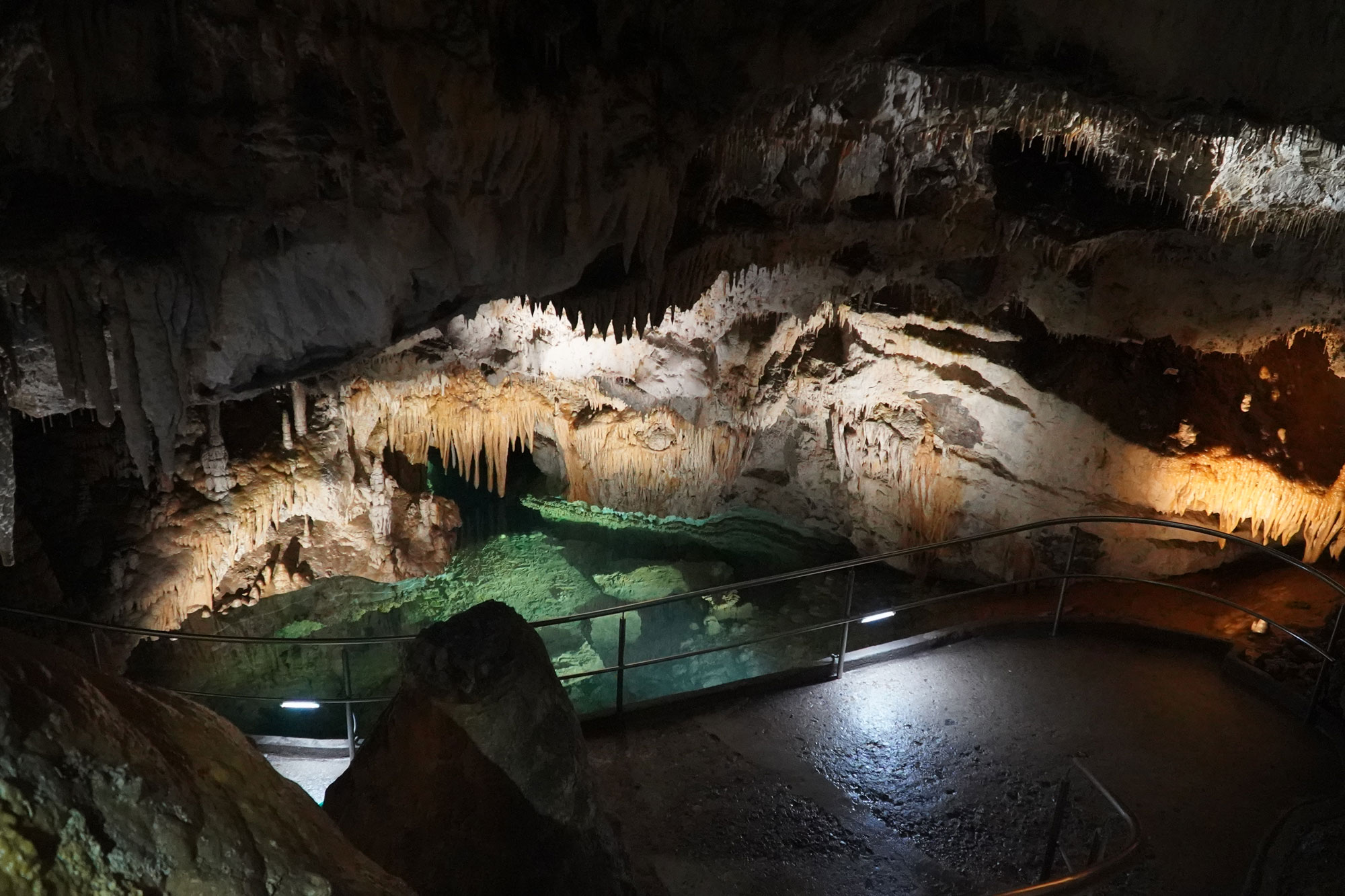Beleuchtungssystem Cave Lighting