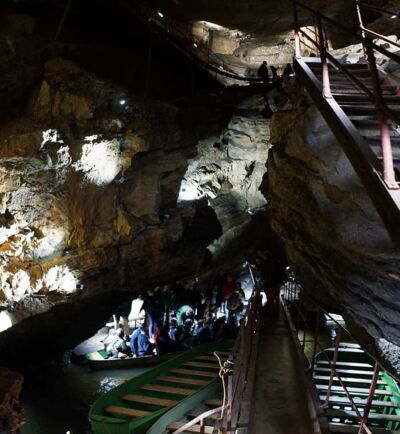 Grotte de Han museum theatre